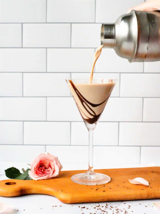 3 Easy Steps to Master the Perfect Chocolate Martini at Home – Your New Favorite Indulgence!